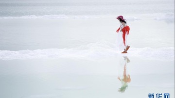 සංචාරක ආකර්ෂණයට ලක්ව ඇති කරදිය ඇලක්