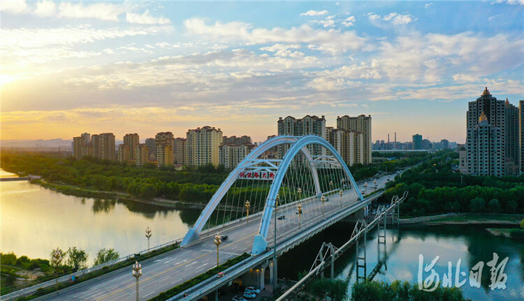 河北邢台：七里河生态补水超5000万立方米