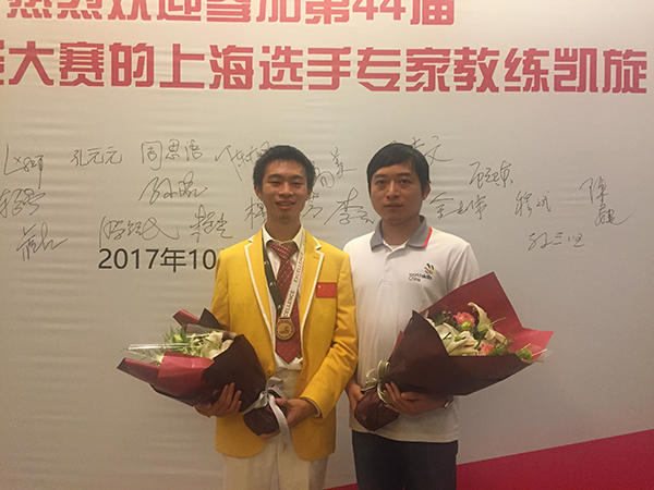 匠星④｜他小学便会搭建网页，沉迷编代码获世赛优胜奖