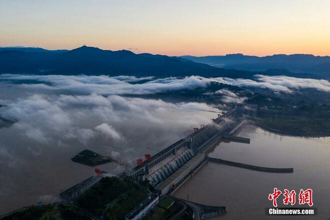 Panorama Indah di Empangan Tiga Gaung_fororder_sx3