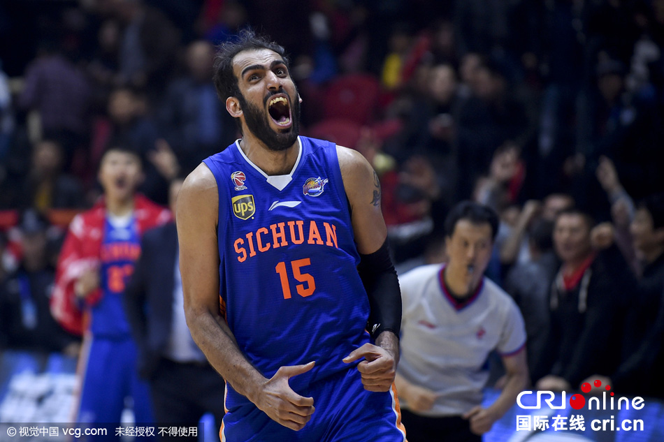 邓哈哈 拿下88分 四川横扫新疆晋级总决赛创历史