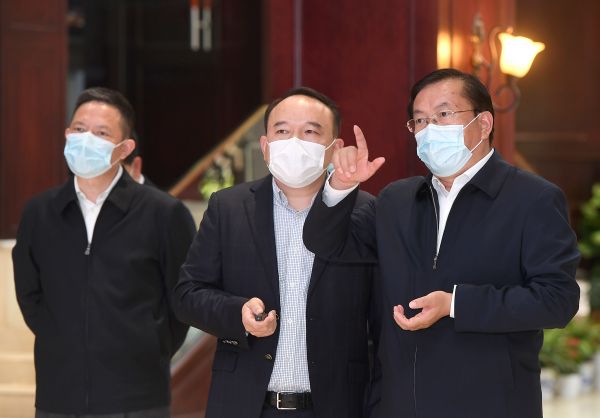 湖北省委常委,武汉市委书记王忠林调研稳就业工作并与