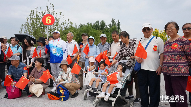 300名在京台胞端午节游世园会感受绿色北京