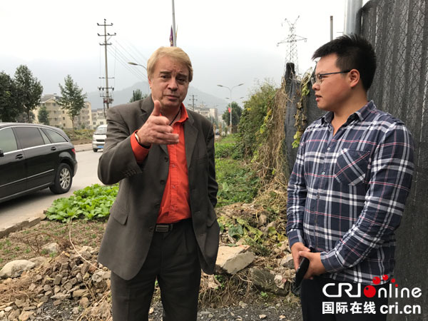 图片默认标题_fororder_雷镓语先在灌溉基地亲临指导现场摄影徐建华5