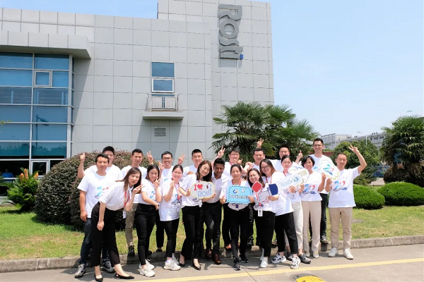 罗斯蒂集团与常州工业职业技术学院建立长期的校企合作关系 罗斯蒂集团与常州工业职业技术学院建立长期的校企合作关系