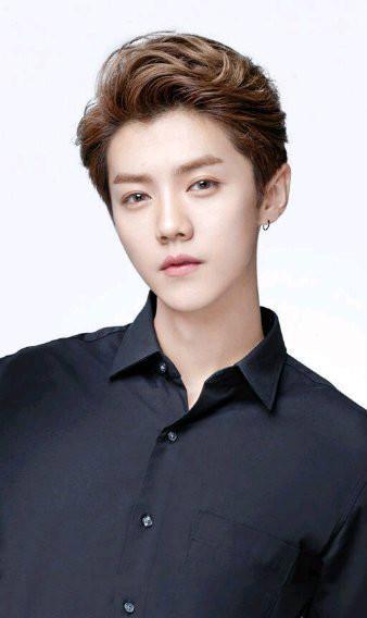 杨幂赵丽颖baby 明星现在连发际线都开始比美