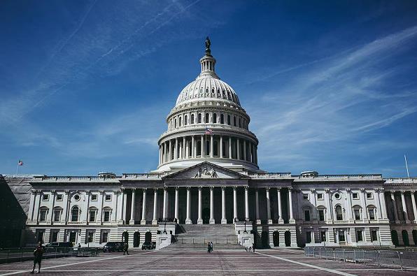 ​美国国会众议院通过一项新财年支出法案
