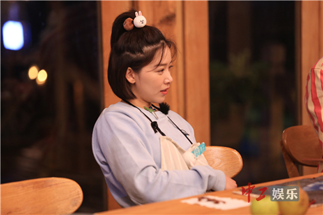 纪凌尘要求婚?《亲爱的·客栈》阚清子试穿婚