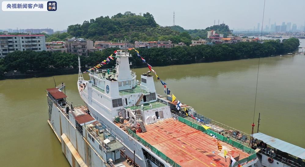 “深海01”下水啦！中国自主设计建造的首艘海上危险品应急指挥船正式服役