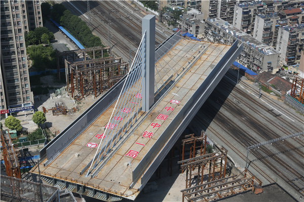 解密襄阳6000吨转体桥的“平衡术”_fororder_01