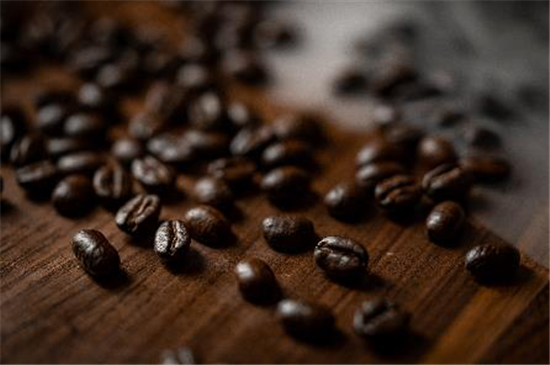 【OK】（供稿 企业列表 三吴大地南京 移动版）星巴克中国首推全新精品咖啡品类“威士忌桶酿咖啡”