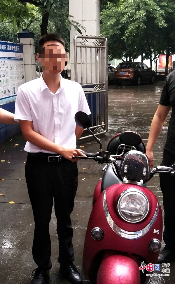 （转载）宜宾：翠屏警方抓获两窃车贼