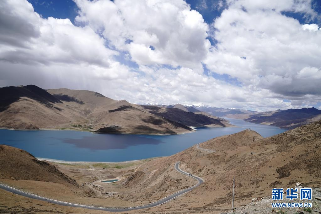 团结线铺就幸福路——西藏交通基础设施建设实现历史性跨越
