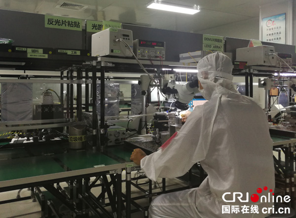 图片默认标题_fororder_光联科技生产现场-摄影杨明