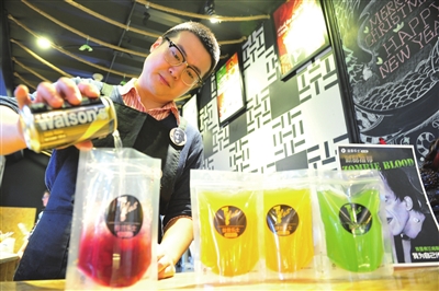 开餐厅、做饮品：“90后”海归创业不以“业小”而不为