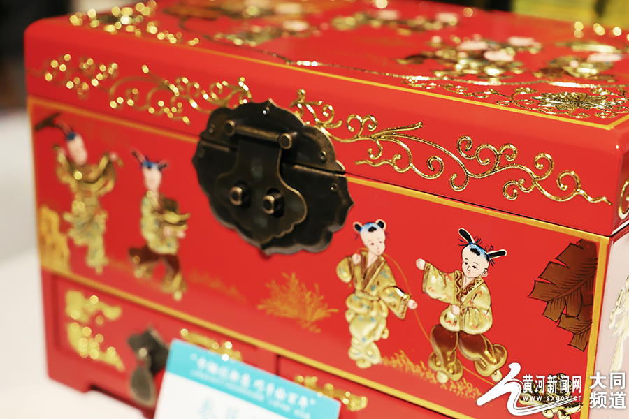 指尖艺术绽光彩 三晋巧娘展风姿_fororder_10