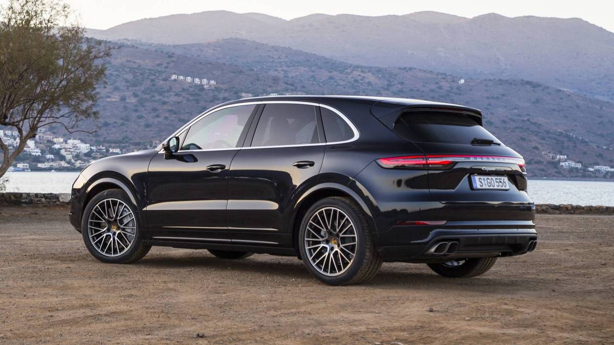 图片默认标题_fororder_2019-porsche-cayenne-first-drive (1)