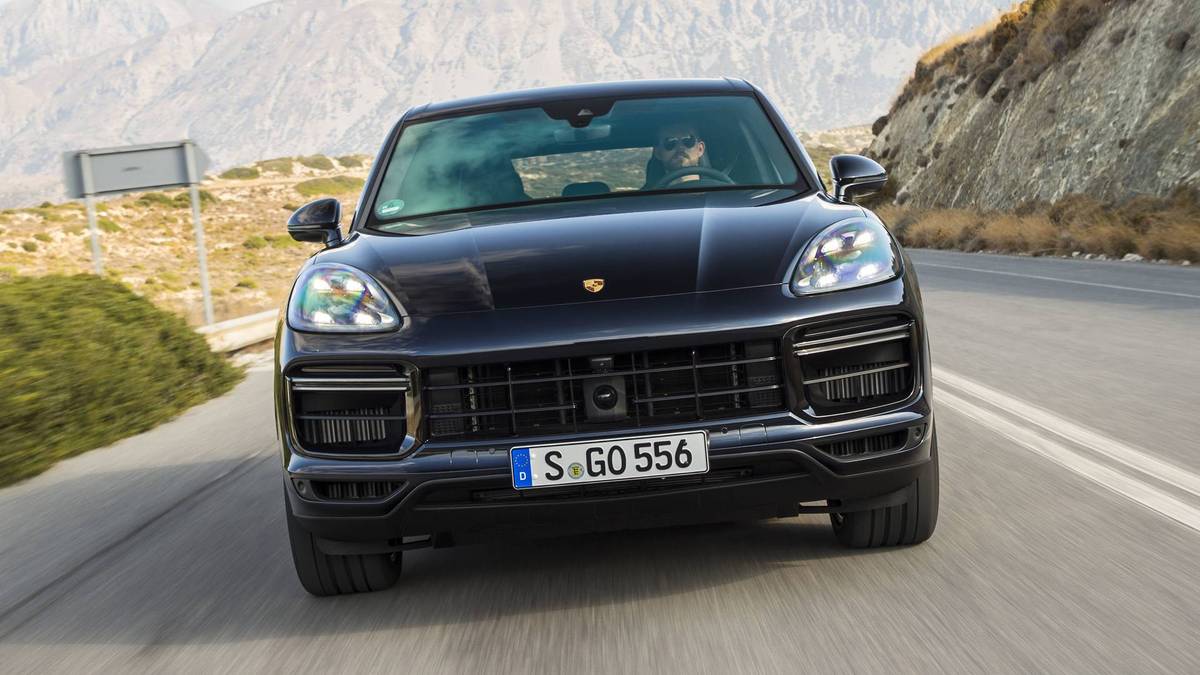 图片默认标题_fororder_2019-porsche-cayenne-first-drive (6)