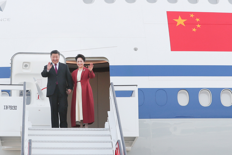Xi Jinping ve Peng Liyuan’in aşk hikayesi_fororder_1