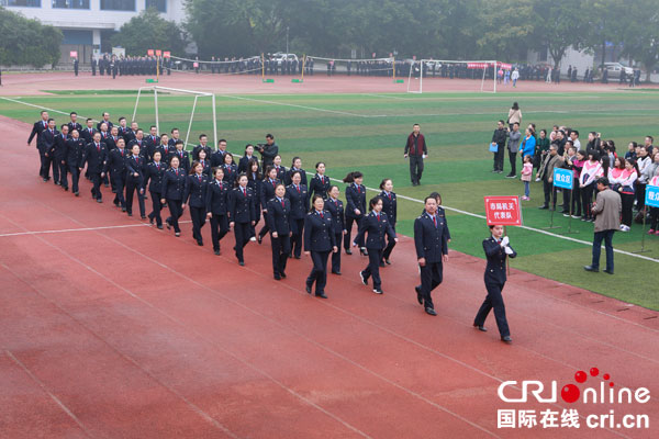图片默认标题_fororder_干部职工入场仪式现场-摄影-刘莉