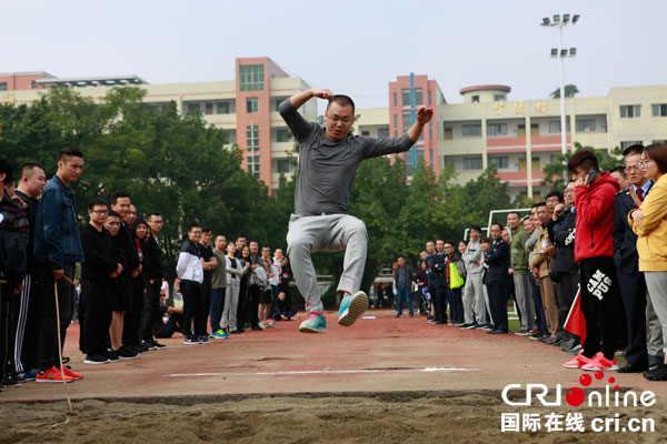 图片默认标题_fororder_国税系统干部职工参与体育项目-摄影-刘莉