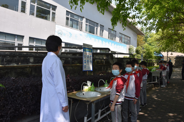【ok】【两江新区党工委宣传部供稿】重庆两江新区联合指导组:守护好校园安全防线