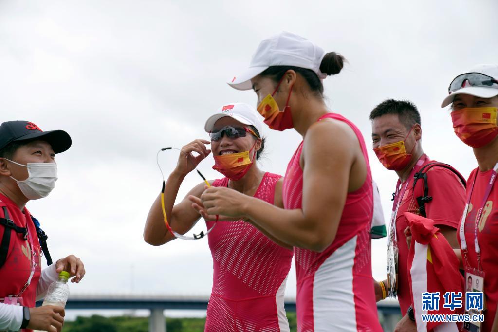徐诗晓/孙梦雅夺得女子500米双人划艇冠军 徐诗晓/孙梦雅夺得女子500米双人划艇冠军