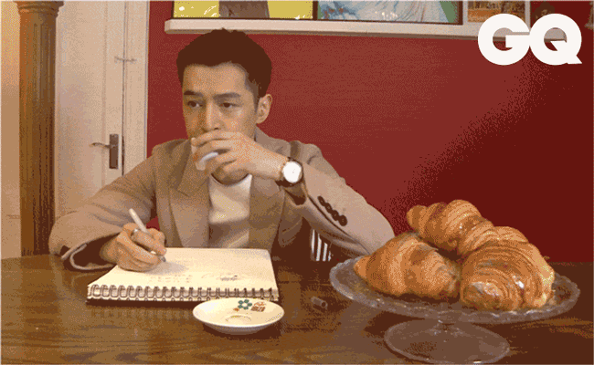 gq 用与其,不如造一个句子?胡歌:与其喝咖啡,不如喝酒.
