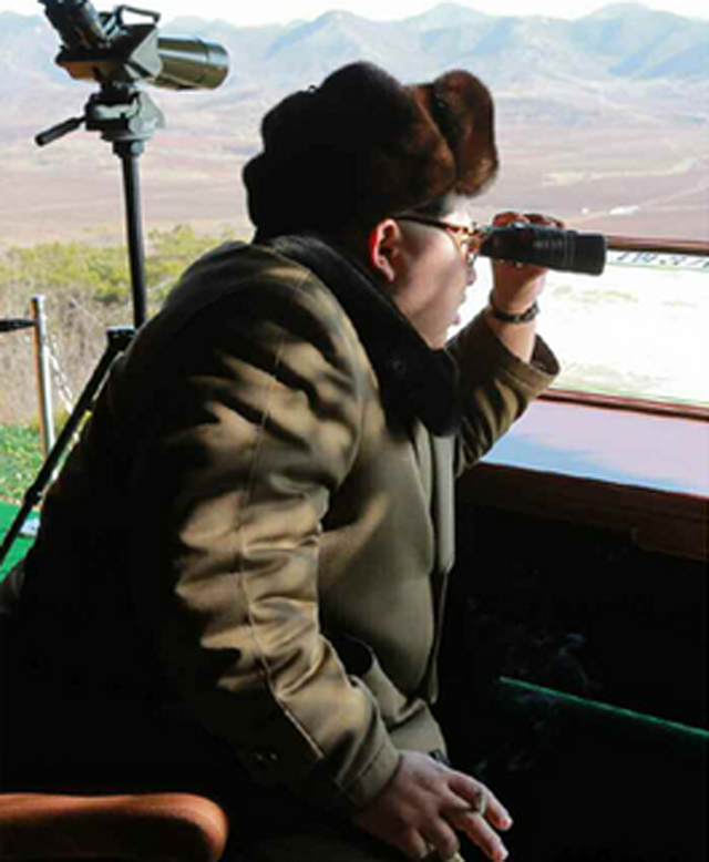 金正恩观看弹道火箭发射训练 要求强化陆海空