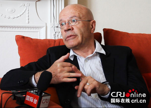 “शक्ति के खेल” से अमेरिका में मानवीय आपदा पैदा