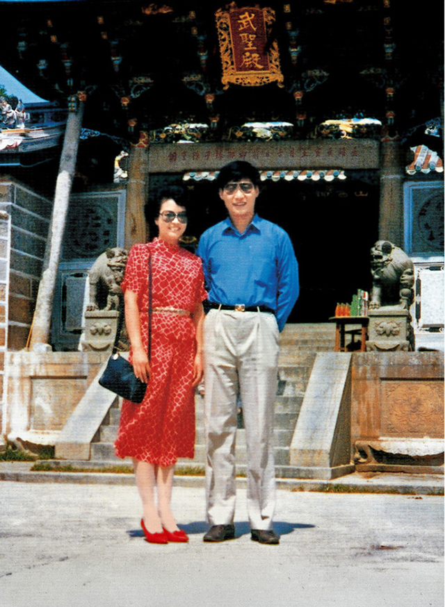 Xi Jinping ve Peng Liyuan’in aşk hikayesi_fororder_2