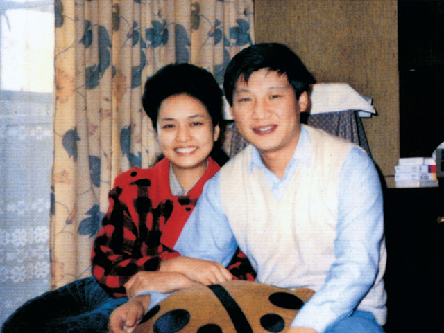 Xi Jinping ve Peng Liyuan’in aşk hikayesi_fororder_3