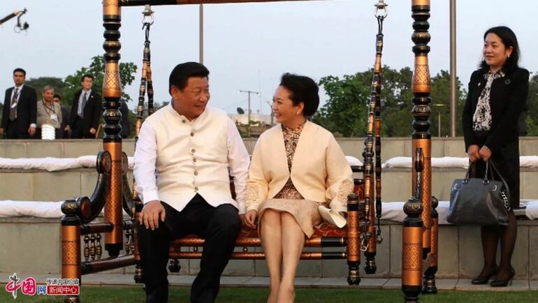 Xi Jinping ve Peng Liyuan’in aşk hikayesi_fororder_7