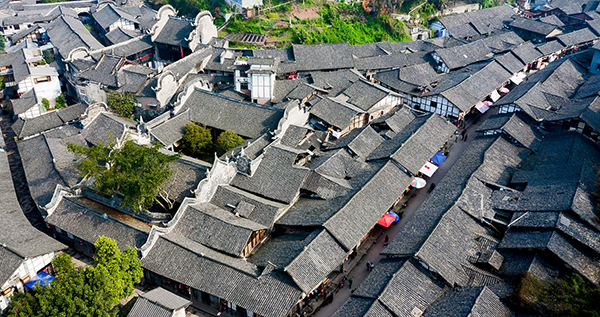 自贡沿滩:驶入高铁发展快车道 盐运古镇焕发新活力_fororder_3仙市古镇(摄影-廖志全)