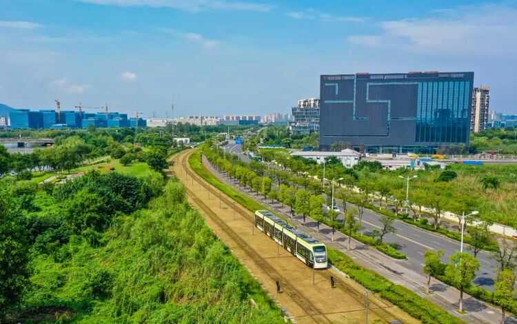 南京市全力打造“低碳先锋城市” 推动美丽古都建设展现新图景