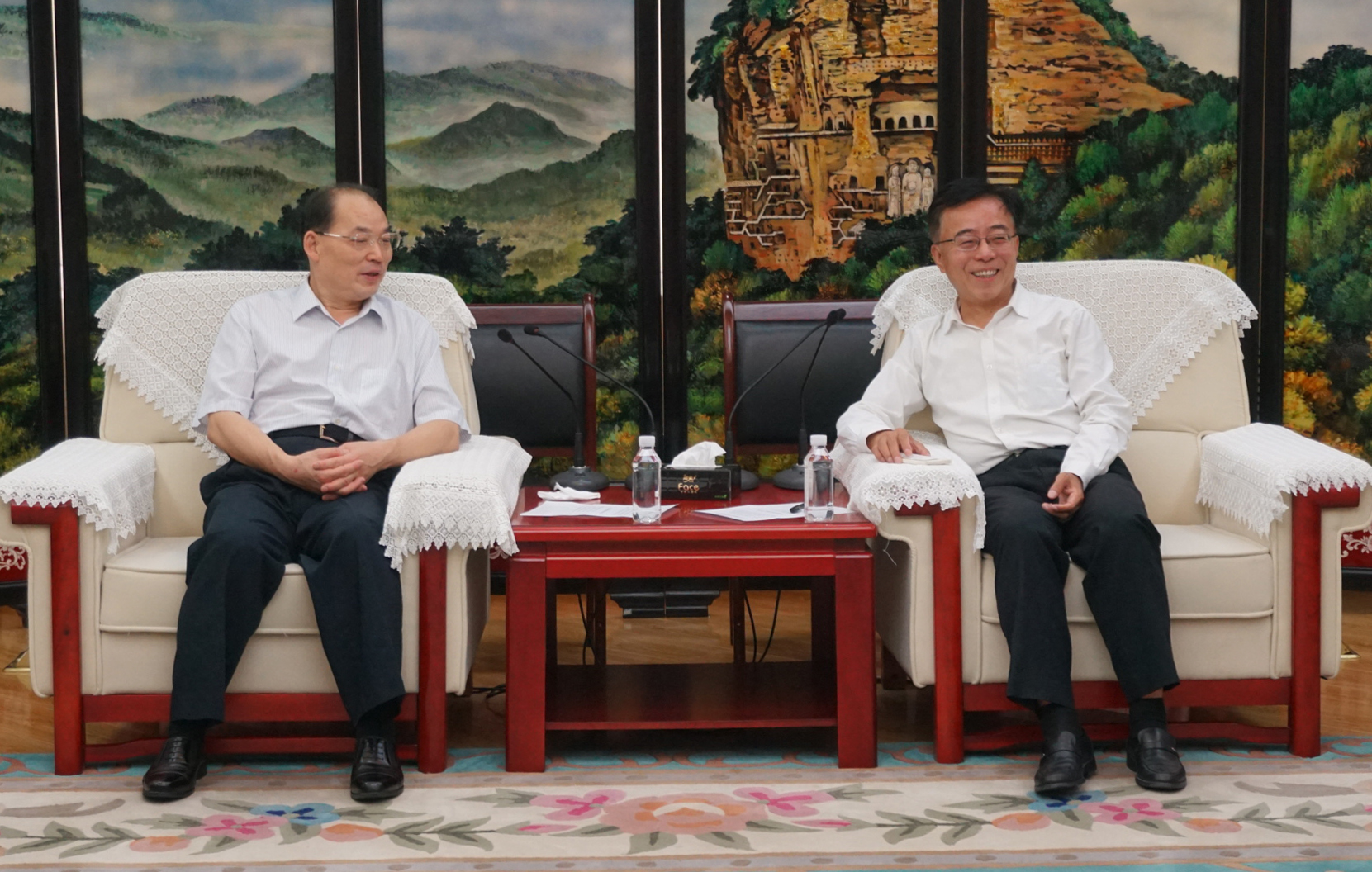 国际在线董事长藏具林拜会甘肃省政府外事办主任张宝军
