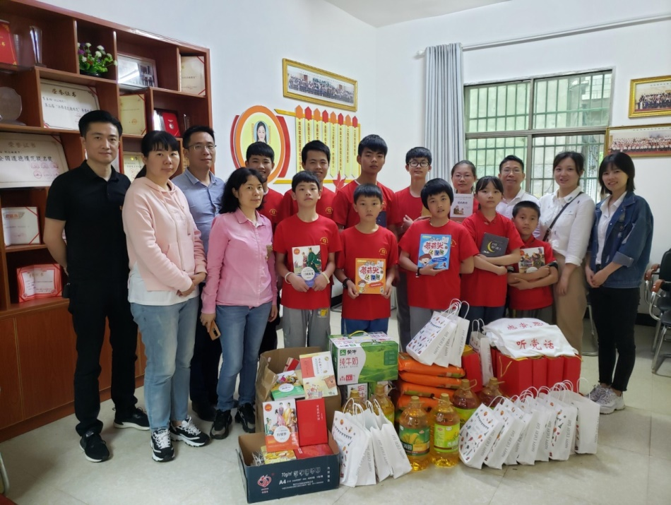 江西萍乡市烟草专卖局:“我为群众办实事” 金秋助学暖人心 江西萍乡市烟草专卖局:“我为群众办实事” 金秋助学暖人心_fororder_图片2