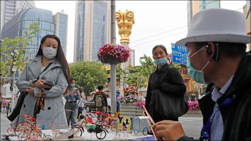 图片默认标题_fororder_200507jietouyiren4