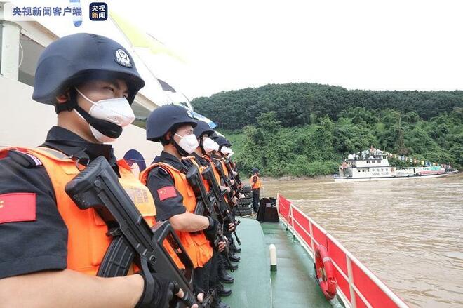 Rondaan Bersama Ke-108 di Sungai Mekong Bermula_fororder_392972665