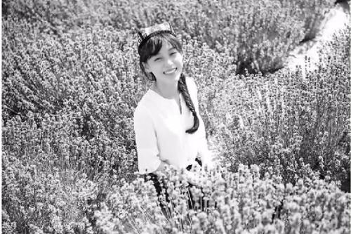 27岁女子与男友一起辞职 骑上摩托车去环游中国
