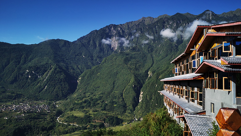 四川九寨沟:硬件软件双管齐下 创建全域旅游新格局_fororder_罗依片区景观