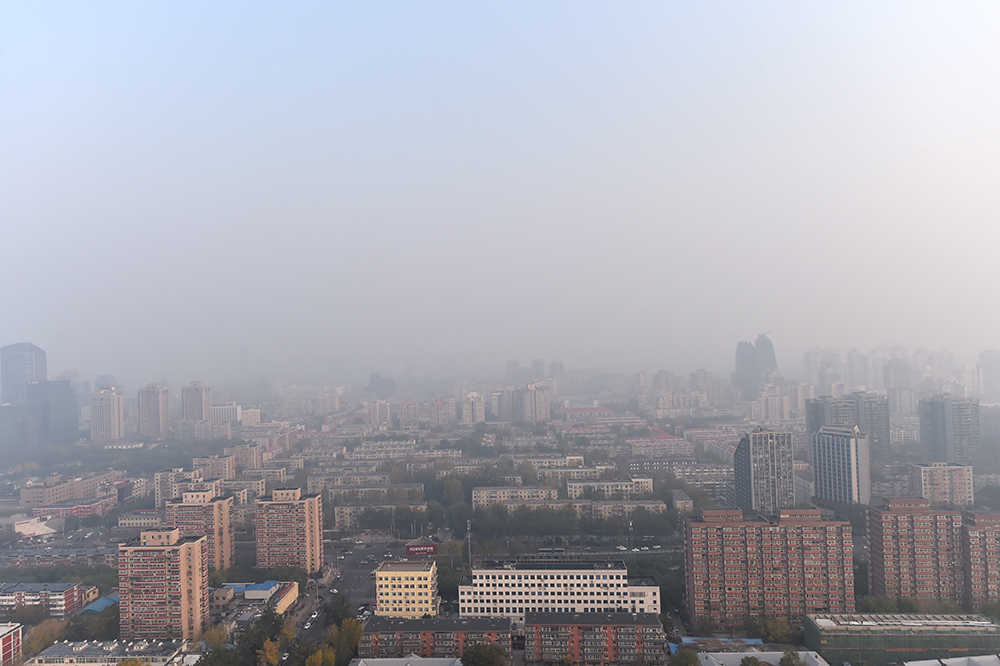 北京中度雾霾 空气重污染橙色预警持续生效