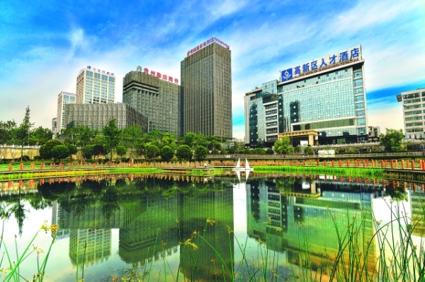 (中首)技术创新驱动 壮大发展动能