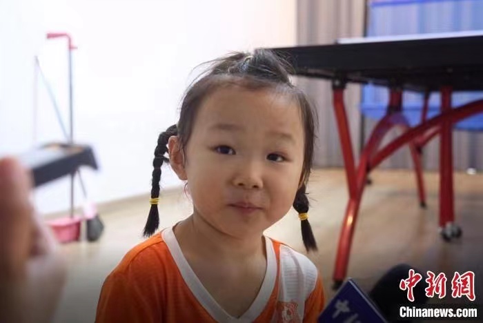 เด็ก 5 ขวบเล่นปิงปองได้รับความสนใจจากชาวเน็ตจีน_fororder_微信图片_202109011920058