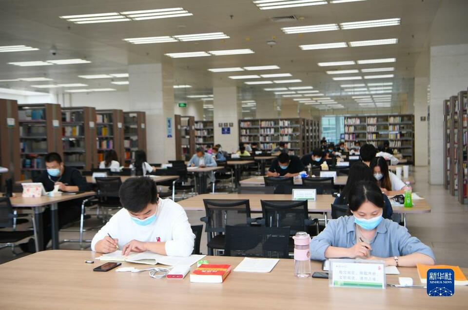 郑州图书馆恢复开放