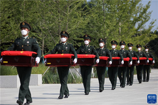 第八批在韩中国人民志愿军烈士遗骸回国_fororder_益海21