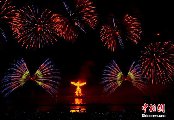 เปิดงานพลุไฟนานาชาติจีนที่เมืองหลิวหยาง