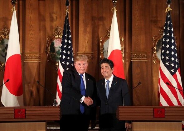特朗普要求日本购买武器 韩媒：韩恐难独善其身