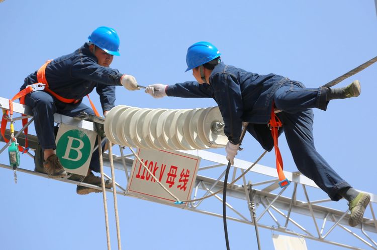 国网陕西电力发布服务陕西经济社会发展报告2019