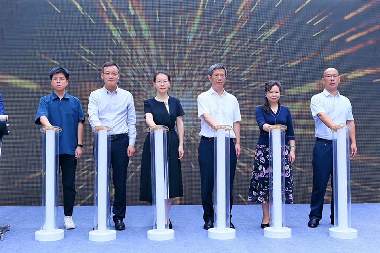 弘扬天府慈善文化·共建幸福美好成都 2021成都慈善文化月正式启动_fororder_供图-成都市社会福利和慈善事业发展中心